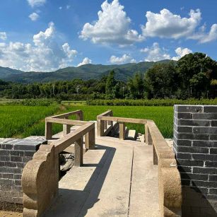 赤峰花岗岩仿古石材景区使用案例