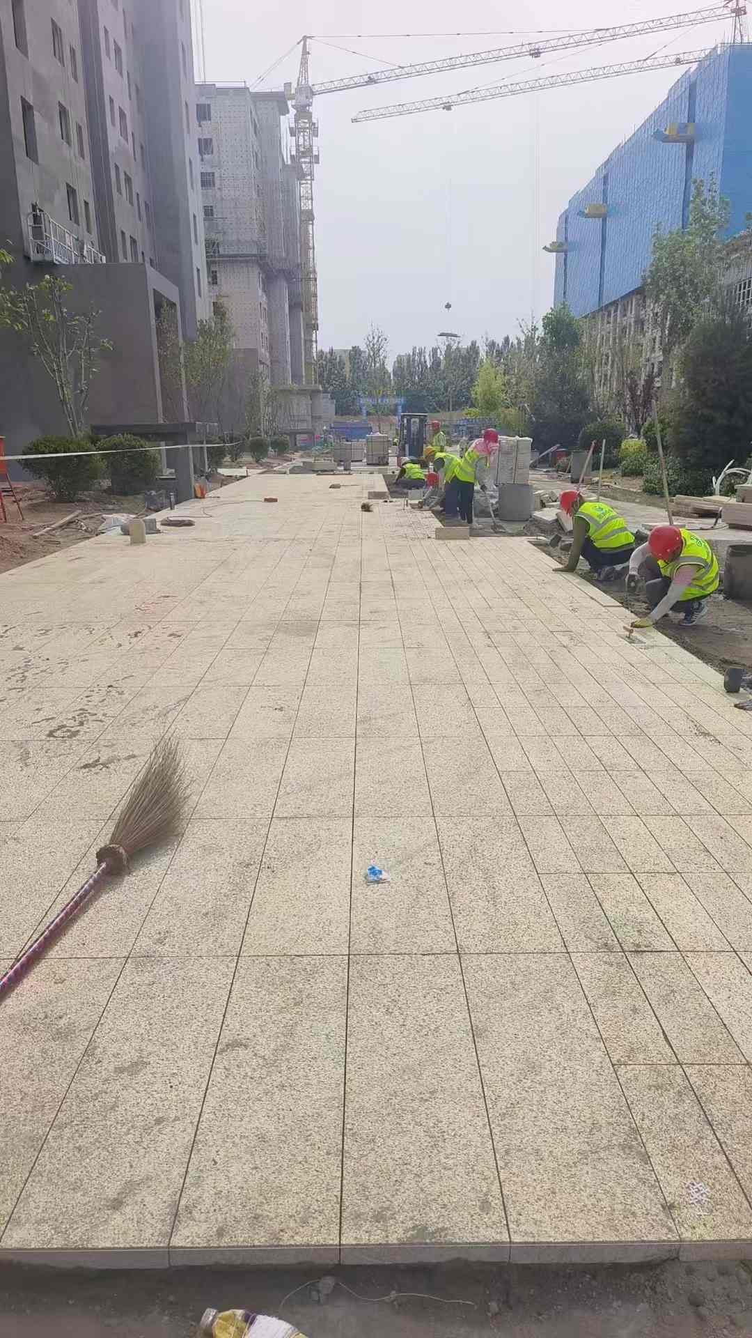 赤峰黄金麻荔枝面地铺案例