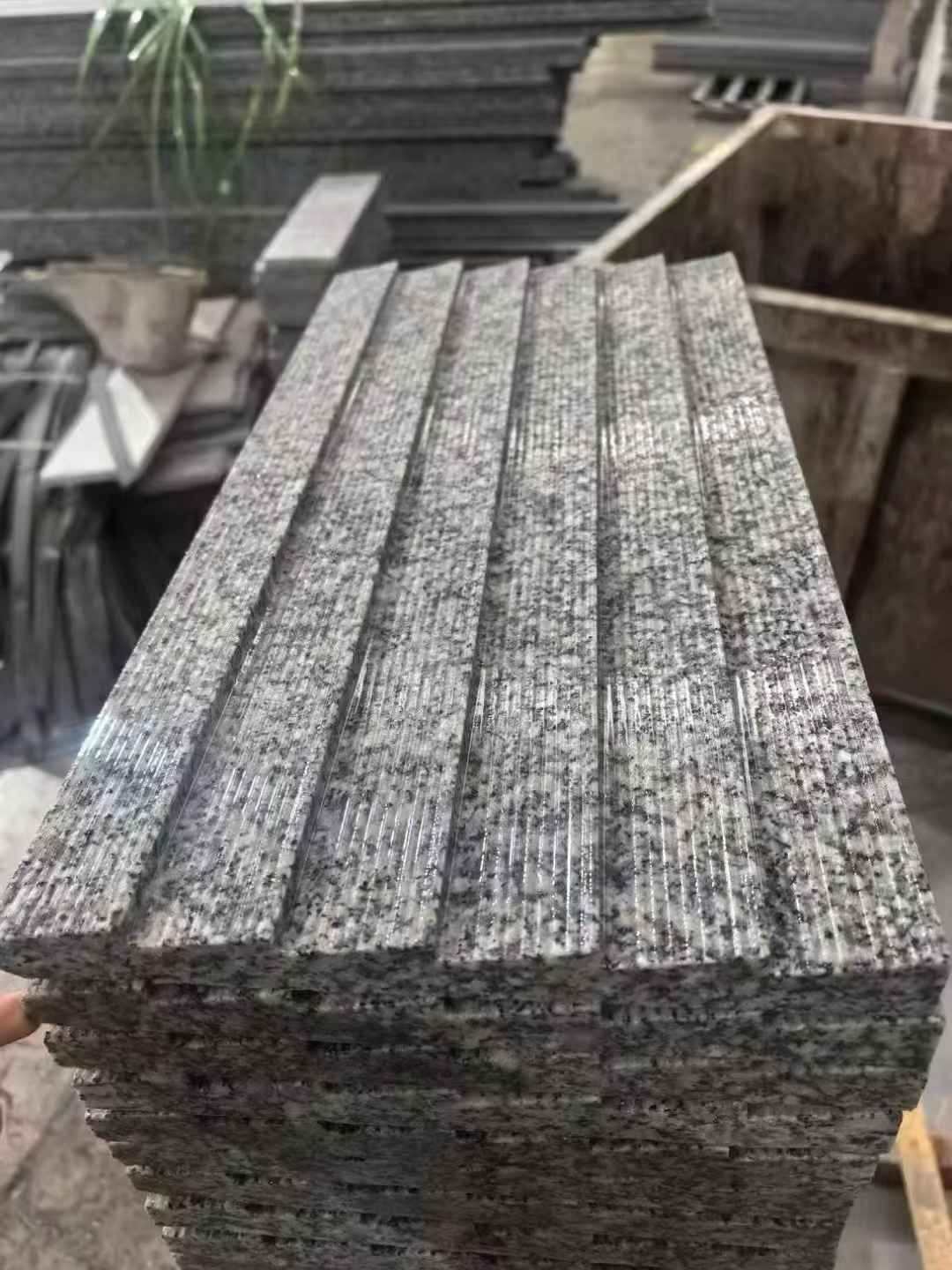 赤峰 狼牙石